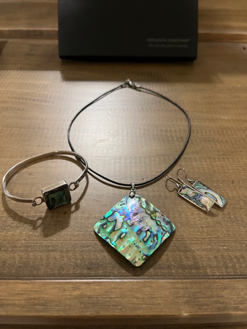 Abalone Shell Pendant Necklace and Earring Set - Iridescent Green